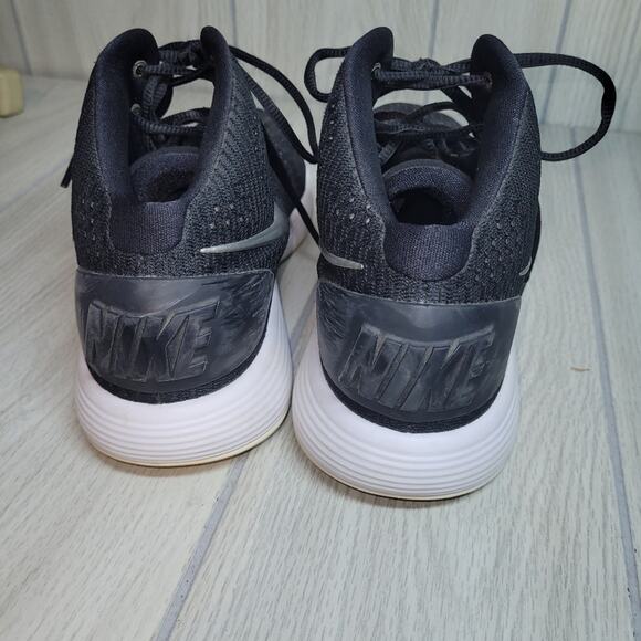 Nike Hyperdunk Womens Black & White Basketball Shoes Sneaker 9.5 - Picture 8 of 10